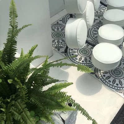 摸着很舒服，本命年的最后一段时间也要穿红色的，可以小内内没有买到，