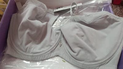 才收到货，面料看上去不错！洗了穿过再补评！