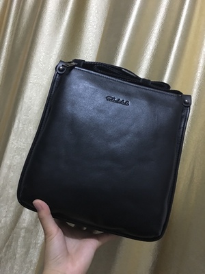 真实使用感受法兰穆勒男包怎么样,质量差不差呢,亲身使用经历曝光