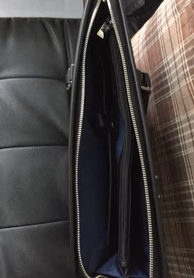 解说ELLE HOMME男包怎么样,质量假不假呢，亲身使用三个月感受揭秘