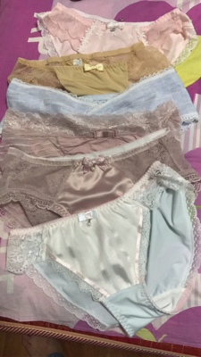 质量特别好，很喜欢，可以媲美商场货，以后就买你家的内裤了，超级棒！