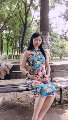 衣服挺干净 也上镜 如果想自己留念的话建议下单 退款也很快