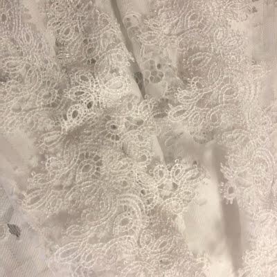 简直可以用完美来形容了 这是一个好评模板，因为本仙女很懒，不想每个产品都写好评，所以特地模仿淘友写下这个模板，但是这个产品无论是外形还是质量都是本仙女喜欢的，因为如果不喜欢，本仙女收到东西会很生气，模板就会变成本仙女喋喋不休的怨书吧啦吧啦，自然不可能撒下这个好评，给各位淘友一个参考，本仙女还是很积极的。来自一位很可爱又慵懒只喜欢购物不喜欢写评价却想换积分的仙女！