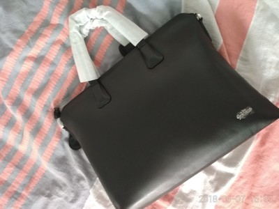 体验金利来男包怎么样,曝光了是真假,通过三个月使用看真相