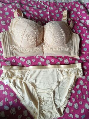 穿着很舒服  还会继续回购的  总体非常满意  还送了一条内裤  谢谢