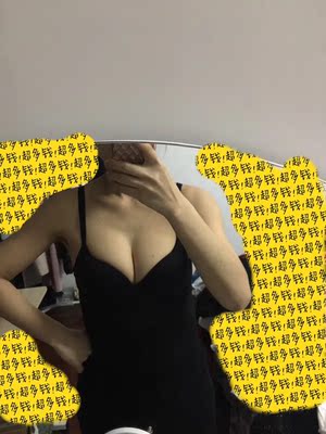 我这种小胸都可以弄得那么丰满 这款内衣太棒了 我要连有装饰带都一起买！