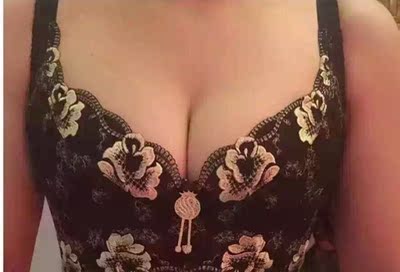 收到了很快呦，胸罩穿上很舒服，聚拢效果也很好，价钱也不贵，已经买了好几件啦感谢客服热心的服务，谢谢喽。尺码也合适，颜色很正的，洗过了也没有变型，有需要的亲可以放心购买，质量不错。