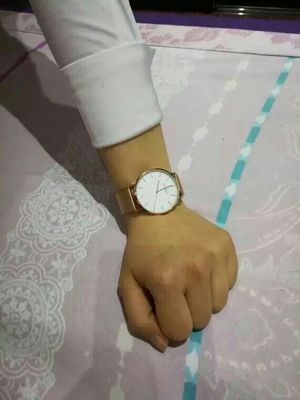 如何评价男生戴古卡伦手表怎么样,上档次吗?这个是名牌还是杂牌