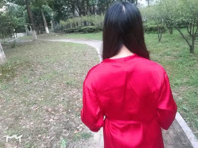 收到宝贝啦 ！物流挺快的，没有色差，质量不错！