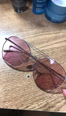 如何评价请问木九十太阳镜怎么样,什么档次的,算是高档的眼镜吗