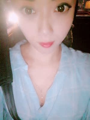 看到时候感觉一般，但戴上后若隐若现很性感，喜欢