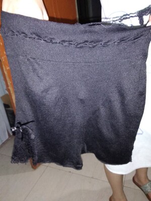 第三次买了。以前都很好,这次洗一水就直接脱线坏了,新内裤上面有红点 第三次买了。以前都很好,这次洗一水就直接脱线坏了,新内裤上面有红点