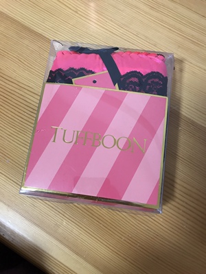 很喜欢 这次是回购 低腰的穿起来很舒服 最爱蕾丝 客服很热心 快递也给力 很喜欢 这次是回购 低腰的穿起来很舒服 最爱蕾丝 客服很热心 快递也给力