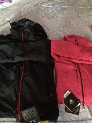 吐槽骆驼冲锋衣怎么样，质量好不好？骆驼冲锋衣真的保暖吗？