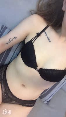 好好看 哈哈 特别性感哦 特别喜欢这个套装 尺寸正好呢 布料也很柔软哦 男朋友都忍不住 值得好评 以后来回购哦