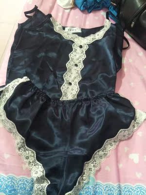 衣服和裤子收到了，很喜欢好看。