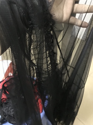 洗了，没退色，挺好的。也很软的料子，都是穿几次的，这种质量值了。请忽略拍照技术。