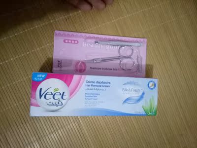 还行吧，就是味道有点不敢问，卖家还送了眉夹和剪刀