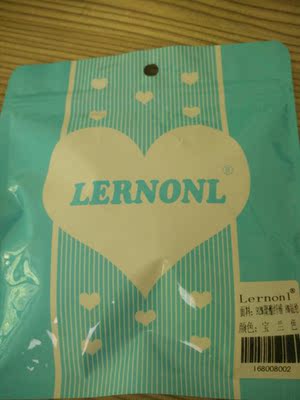 哎呦喂包装这么好看啊，从外面看不出是小裤裤吧，本来还担心收货时会尴尬，笑cry，刚收到都不知道是啥，猜不到吧嘿嘿嘿5分好评