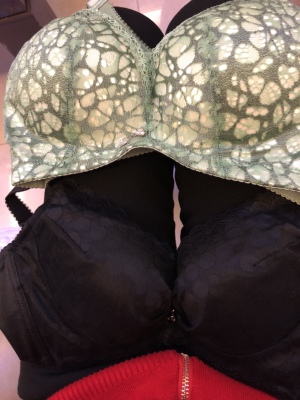 此用户没有填写评价。