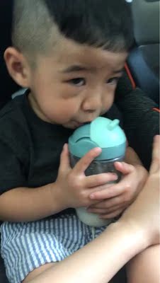 没有传说中那么神，本来就想买来擦瓷砖缝，结果半天都擦不干净，还得自己用刷子拼命刷，买来的意义不知道在哪。