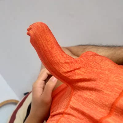 穿着挺舒服的 真心不错 性感 就是袋那里设计的有点短 硬起来有点不舒服。