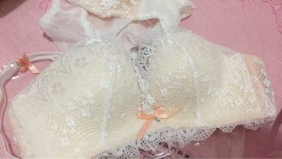 质量很好哦!收到就迫不及待打开看了,这是回购了,在这家买过几件了,质量真心不错👍 质量很好哦!收到就迫不及待打开看了,这是回购了,在这家买过几件了,质量真心不错👍