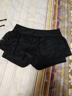 泳衣回来了试穿大小合适大家可以放心购买，下次还会来他们家购买泳衣