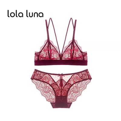 还不错，第一次买这种性感内衣，很软，很舒适，特别适合我们这种胸小的，穿着也不勒