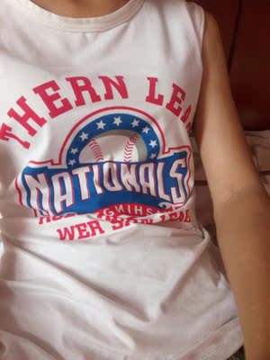 很好看，质量很好，穿着很舒服很好看，码数合适，很喜欢你这衣服。喜欢喜欢。