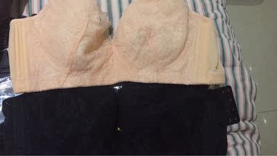 内衣很好穿，穿着正合适，和图片一模一样，卖家发货也很快，卖家服务态度也很好，买正常穿的码就好，无钢圈但是很有型奥