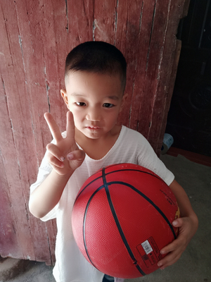 讨论冠合篮球怎么样,冠合质量如何,值得入手吗