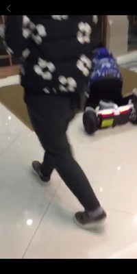 阿尔郎 智能电动自行平衡车双轮体感车两轮成人代步车思维车儿童