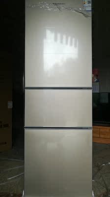 万宝 BCD-193SD 冰箱三门家用节能静音三开门电冰箱三门式冰箱