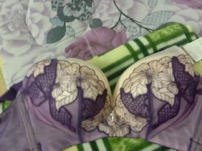 穿上刚好合适  又好看  很喜欢