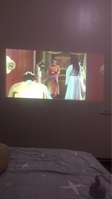 如何评价大家谈谈坚果W700和w730投影仪那个好，性价大对比，哪款能胜出！