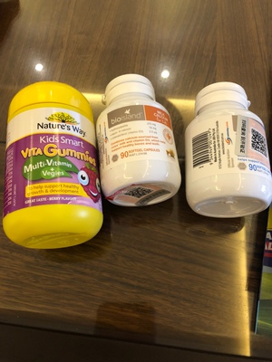 一直给孩子吃这个补钙，效果还不错。今天才知道淘宝评价80字以上可以送淘气值，以前都是收到货后等着自动付款，系统默认评价，现在想想损失了多少淘气值啊。以后每次评价我都要把这段文字复制一下，再加上商品真实评价，这样就会增长淘气值。希望我的宝箱早日变成钻石宝箱。