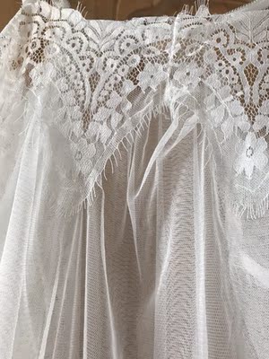 物流速度快，质量也不错，没有开线的地方，包装严实，就是都是均码我穿的太大了，还要自己改改