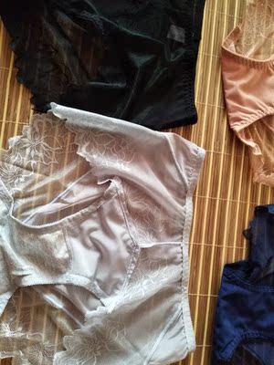 宝贝质量很好，款式也很好看，是我想要的！以后还会光顾的，祝老板生意兴隆&hellip;&hellip;