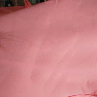 尺码合适，手感也还行的。很性感的睡裙，丁字裤不适应，就放着了