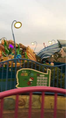 发货迅速到货快.买了两件连体滴，今天穿了一件，显胸大，身材有型，挺好滴&hellip;&hellip;