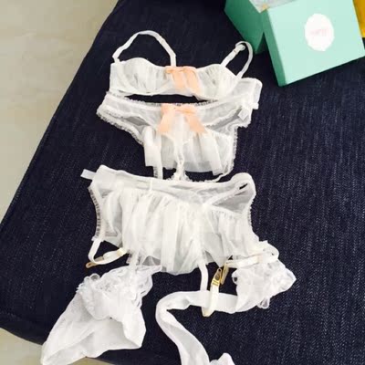 一打开的视觉冲击太棒了，包装得也超级好👍很有质感，做工都很精细，很精致！！