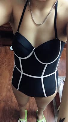 特别喜欢！一点看不到肚子上的赘肉！身高170.体重65公斤，穿了很显瘦！大赞👍