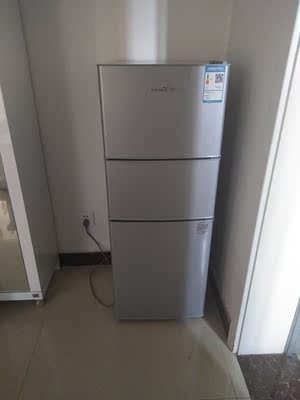 新飞小型冰箱三门家用冷藏冷冻小冰箱三开门式电冰箱双门宿舍节能