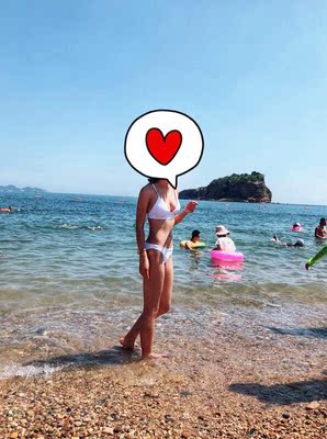 泳衣面料超舒服.手感特别好，后背绑带任意调节.很美很美，超喜欢