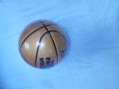 讨论冠合篮球怎么样,冠合质量如何,值得入手吗