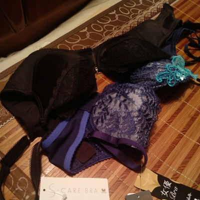 之前是想买salute但天猫旗舰店没有,在白鸽店买了三件salute,结果两件小了,不能换,只能退了重拍,因为买了优惠券,重拍不划算,就退了,白鸽店客服一开始没清楚退货费用要扣关税,只说只要邮费就可以,体验不好,所以又在天猫店买了两件便宜的试试水,平时穿80c,买80c正好,很好 之前是想买salute但天猫旗舰店没有,在白鸽店买了三件salute,结果两件小了,不能换,只能退了重拍,因为买了优惠券,重拍不划算,就退了,白鸽店客服一开始没清楚退货费用要扣关税,只说只要邮费就可以,体验不好,所以又在天猫店买了两件便宜的试试水,平时穿80c,买80c正好,很好