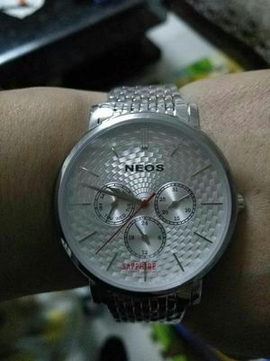 吐槽白领戴雷欧时手表怎么样，是哪里产的牌子？戴着上档次吗