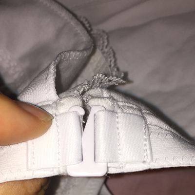 很好啊,,很薄很薄的,两片面,看起来简单,还有蕾丝,赞,扣也是好,另一边是布的,喜欢这个款,找你看到这个品牌内衣,就再也没买过别的品牌,赞,底裤也是这品牌,很赞,喜欢,总之很喜欢,简单,薄款很好啊,,很薄很薄的,两片面,看起来简单,还有蕾丝,赞,扣也是好,另一边是布的,喜欢这个款 很好啊,,很薄很薄的,两片面,看起来简单,还有蕾丝,赞,扣也是好,另一边是布的,喜欢这个款,找你看到这个品牌内衣,就再也没买过别的品牌,赞,底裤也是这品牌,很赞,喜欢,总之很喜欢,简单,薄款很好啊,,很薄很薄的,两片面,看起来简单,还有蕾丝,赞,扣也是好,另一边是布的,喜欢这个款