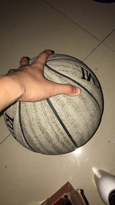 大家谈谈狂迷 Kuangmi篮球怎么样,狂迷 Kuangmi好不好呢,用后反馈